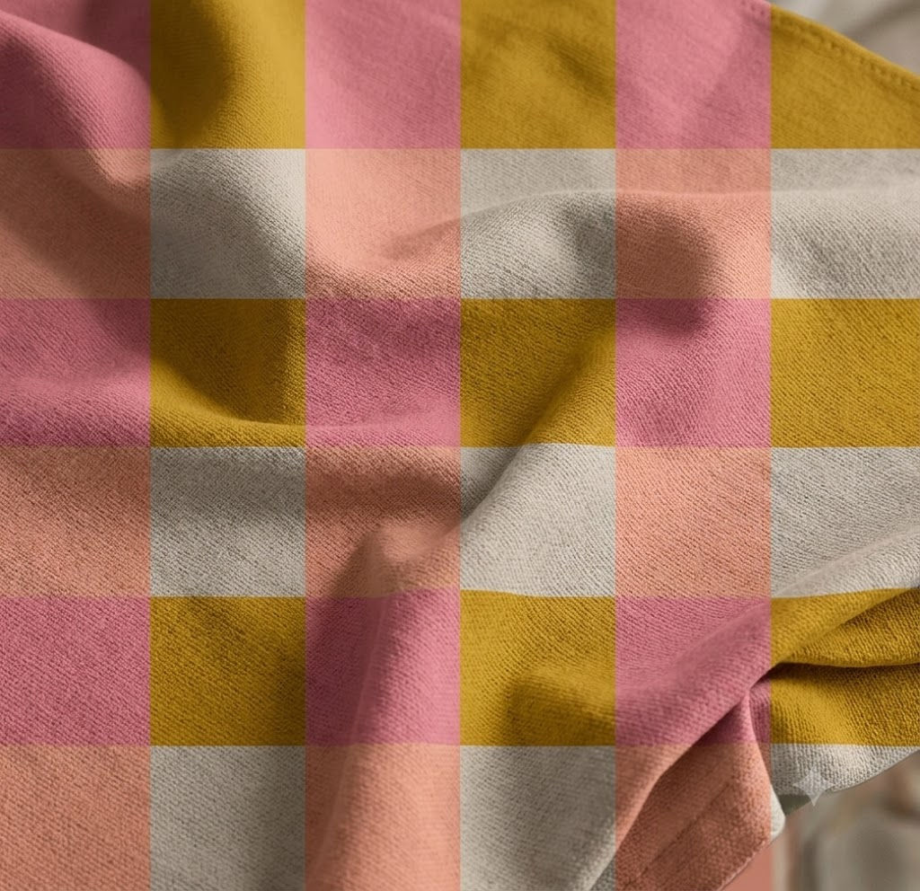 Square Gingham Rococo Luxe Strawberry