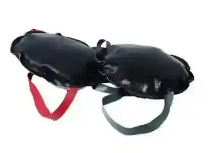 Protective knee pads for cleaning tasks