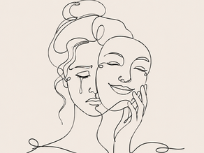 femme qui cache sa tristesse avec un sourire