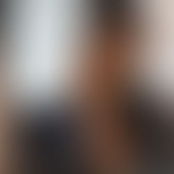 Acordei com a visão embaçada, o que pode ser?