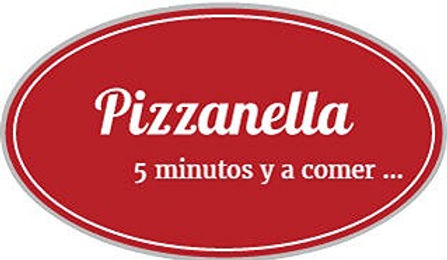 Pizzas caseras listas para hornear