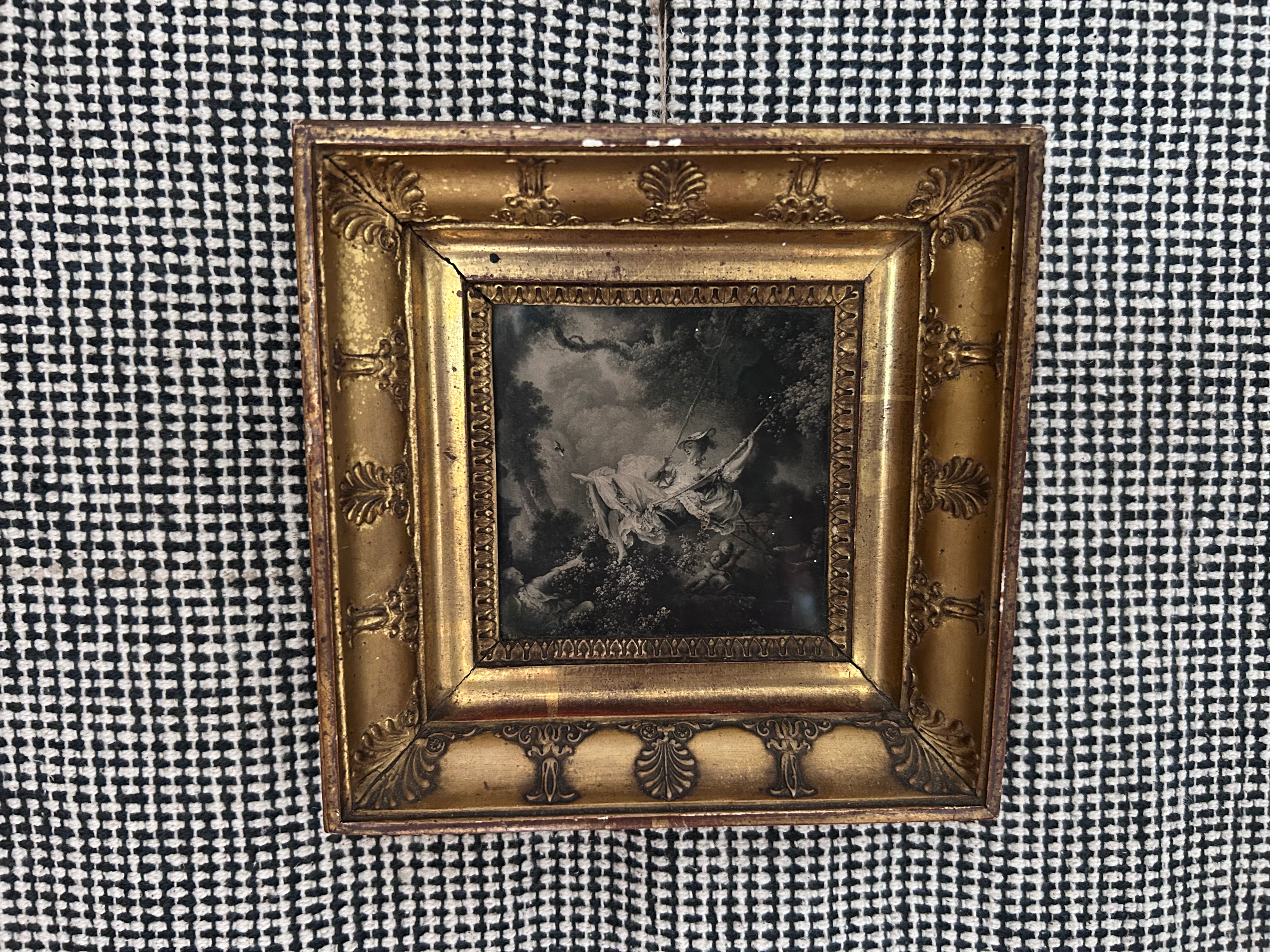 Petit cadre ancien doré – scène romantique esprit XVIIIe