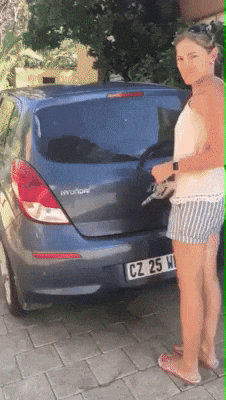 giphy (8).gif