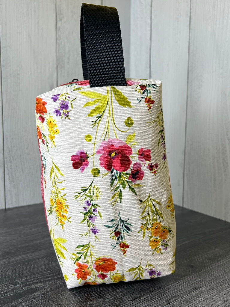 Thumbnail: Petals in the Wild Zipper Box Bag