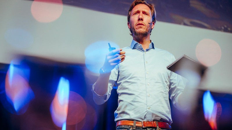 Vandenbroucke weer eens fout.