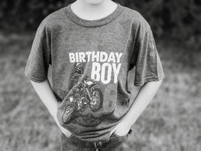 FORT WAYNE FAMILY & NEWBORN PHOTOGRAPHER | He's 6! Milestone Session
