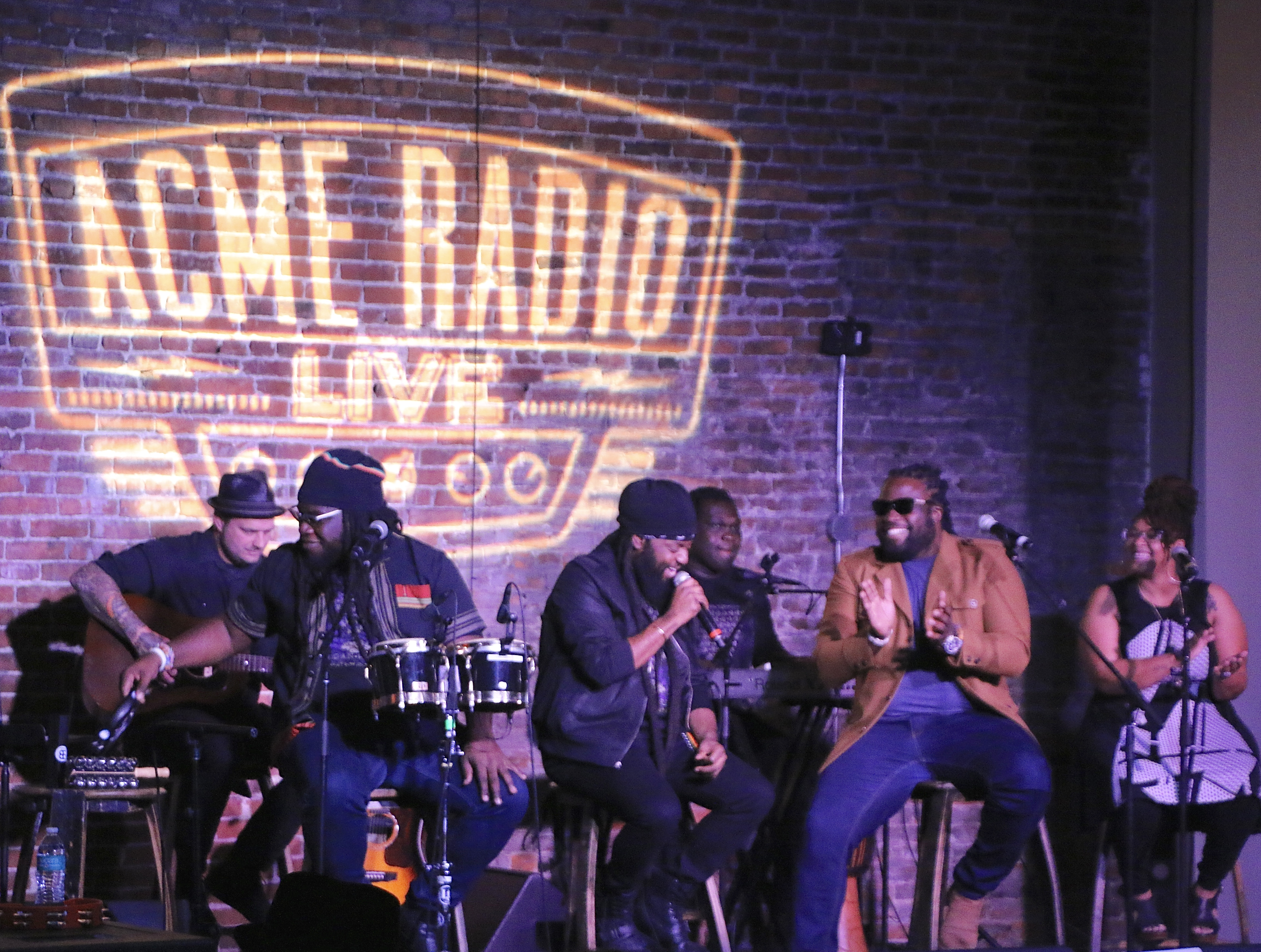 LIVE PERFORMANCE