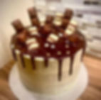 8" Vanilla Drip Cake