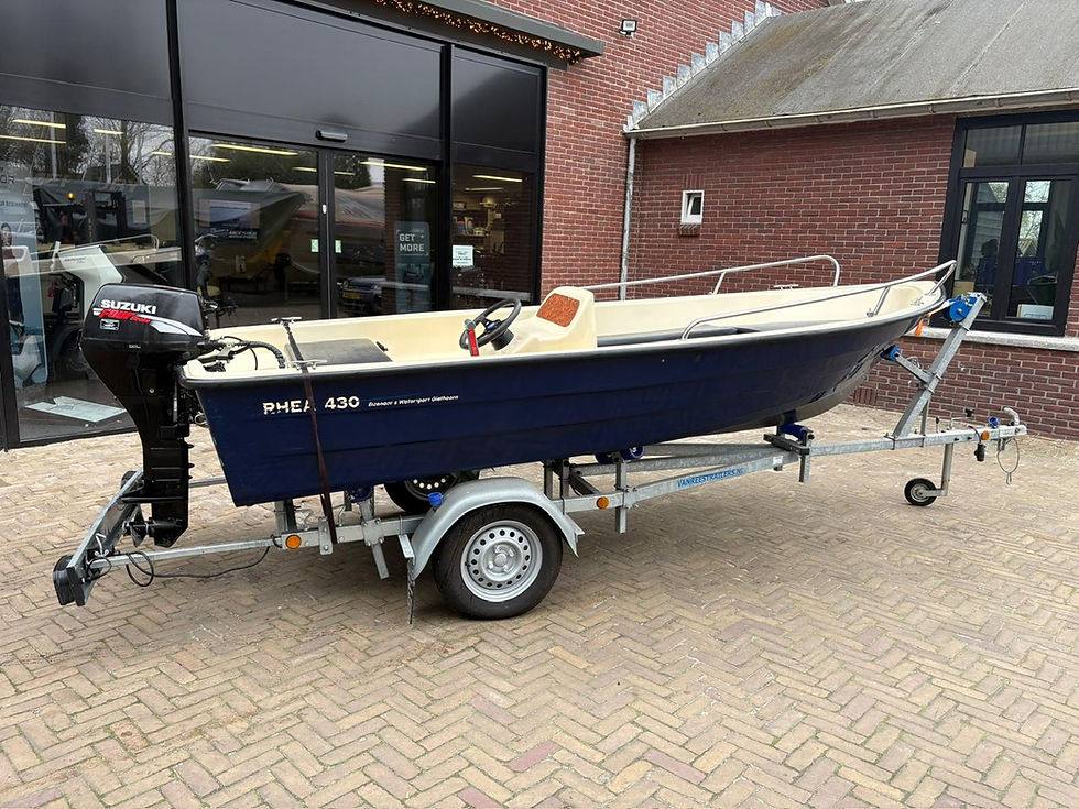 Thumbnail: Rhea 430 vis/consoleboot + Suzuki 9,9 4-takt en nette kanteltrailer