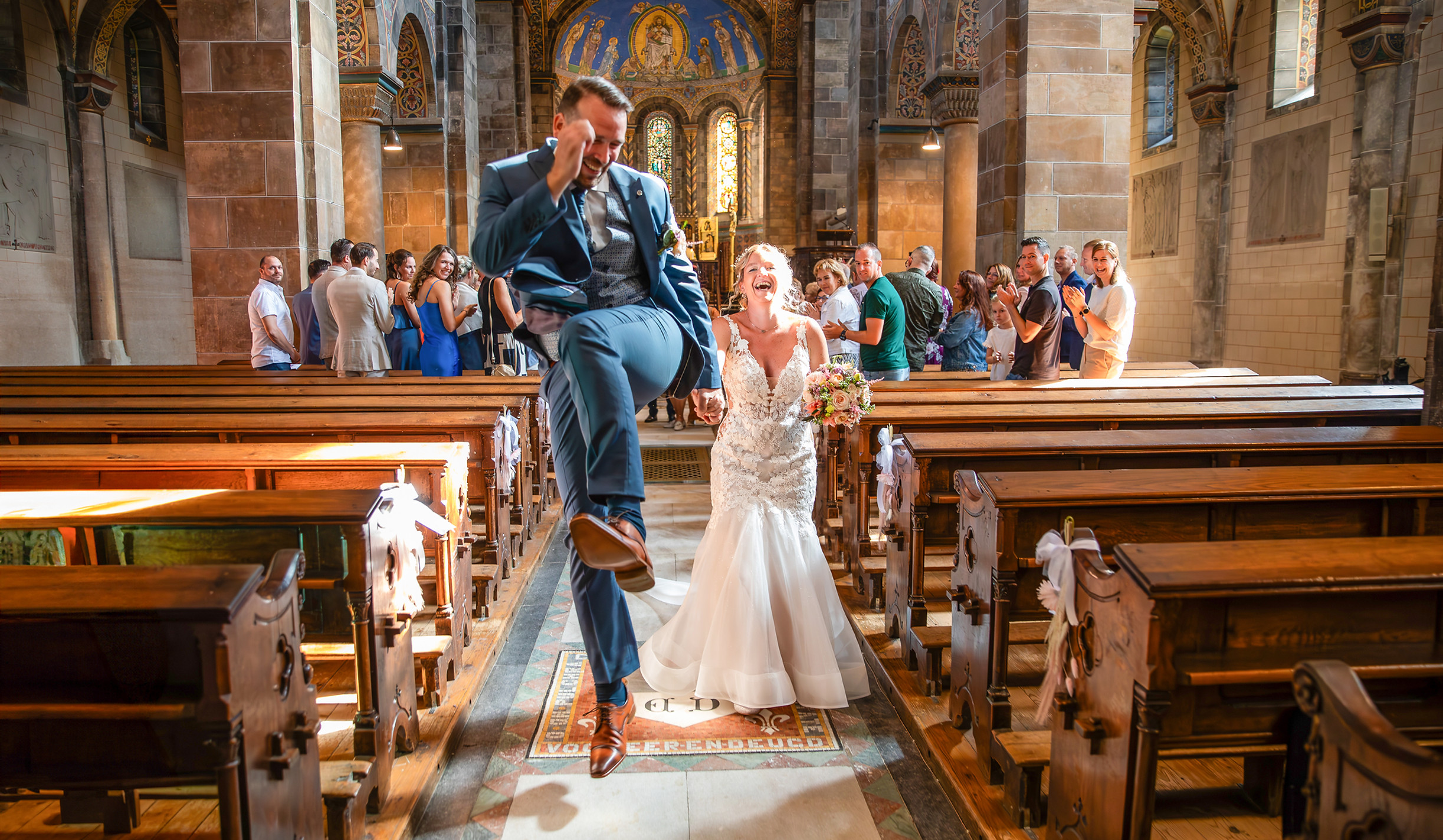 Kerk bruiloft ByFab Fotografie Landgraaf.jpg
