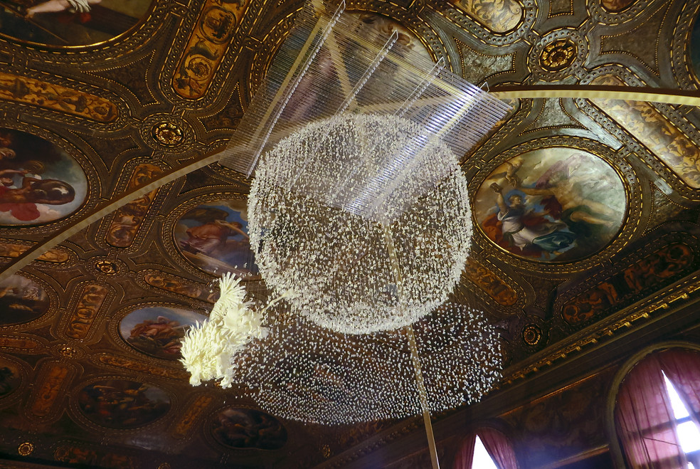 fosca claudio carpi biennale paper art paper letter paper lion museum correr paper installation