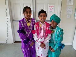 UB Bhangra Team 2018.jpg