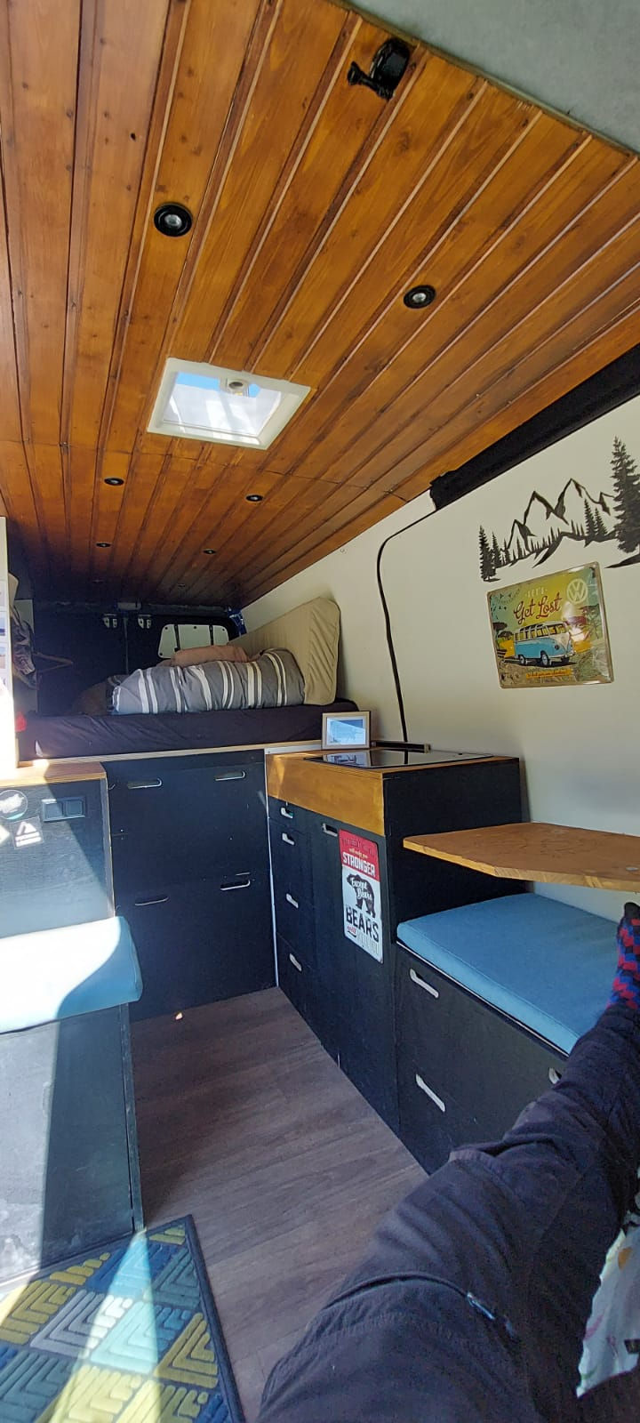 Hoe ik in onze camper enorm veel ruimte creƫerde met een draaiplateau