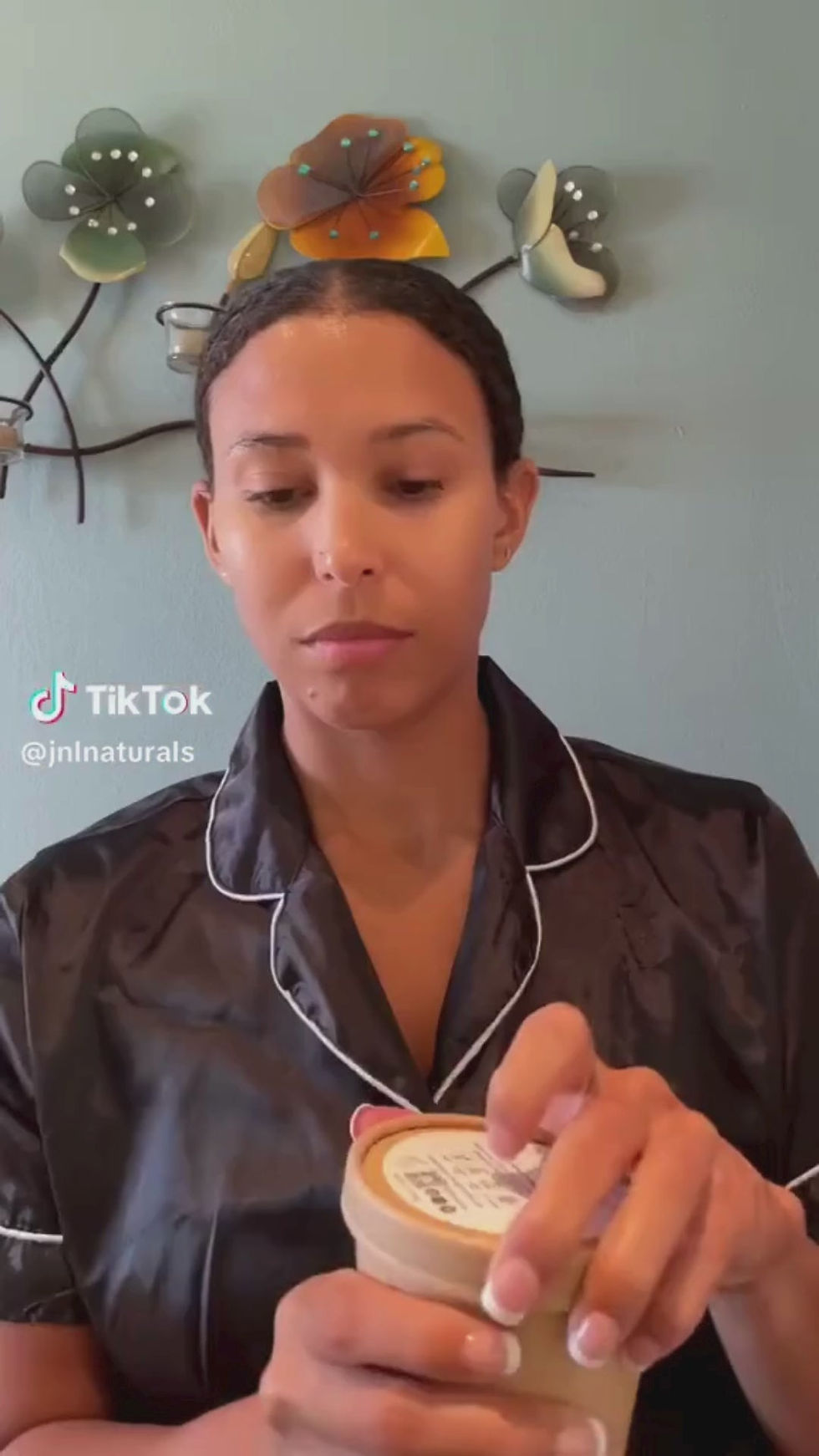 Thumbnail: Face Mask