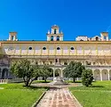 chiostro-grande-san-martino-napoli.webp