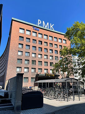 Tampereen saapumisohje, PMK talo ulkoa.