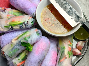 Magic Summer Rolls with Dipping Sauce