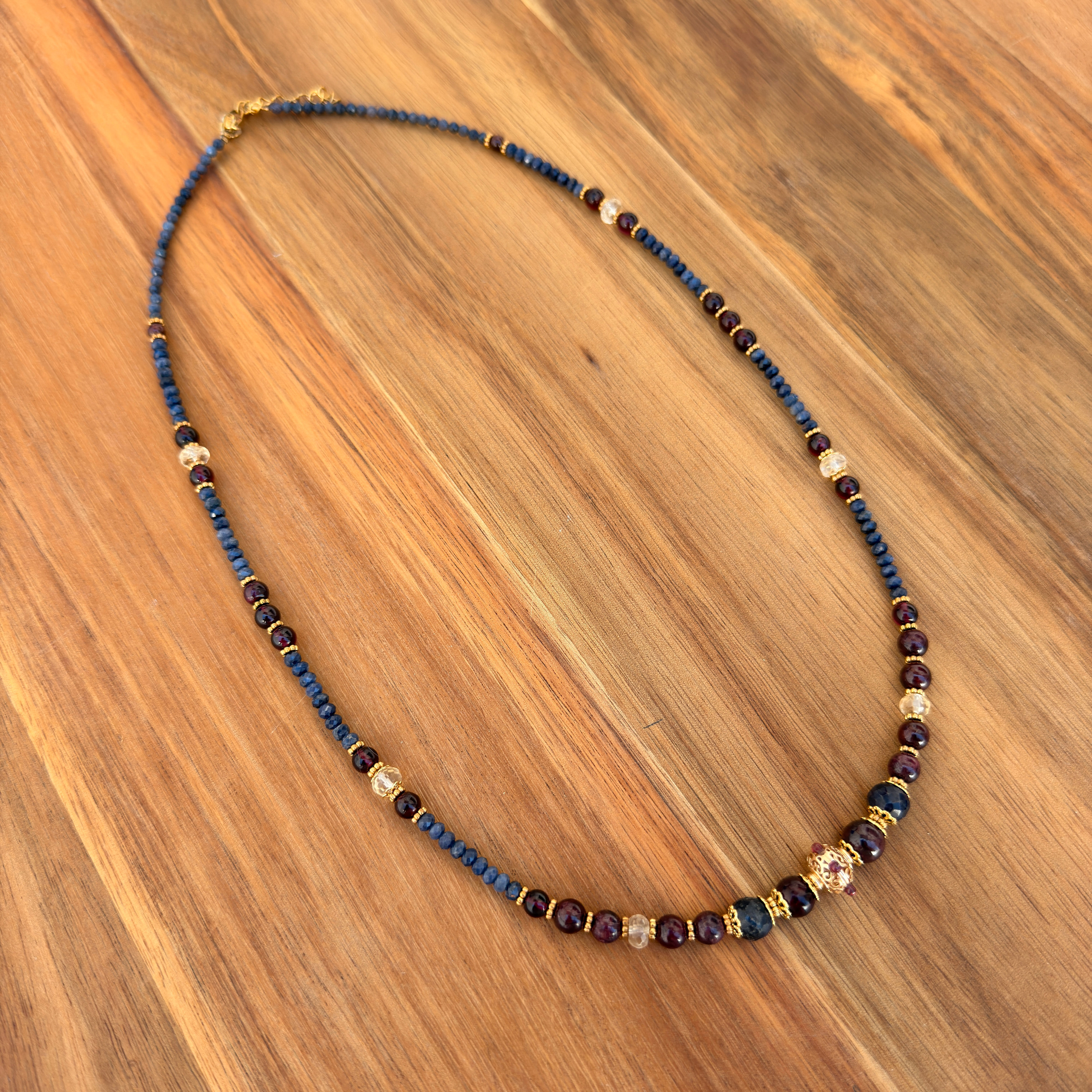 מאלה גרניט וספיר