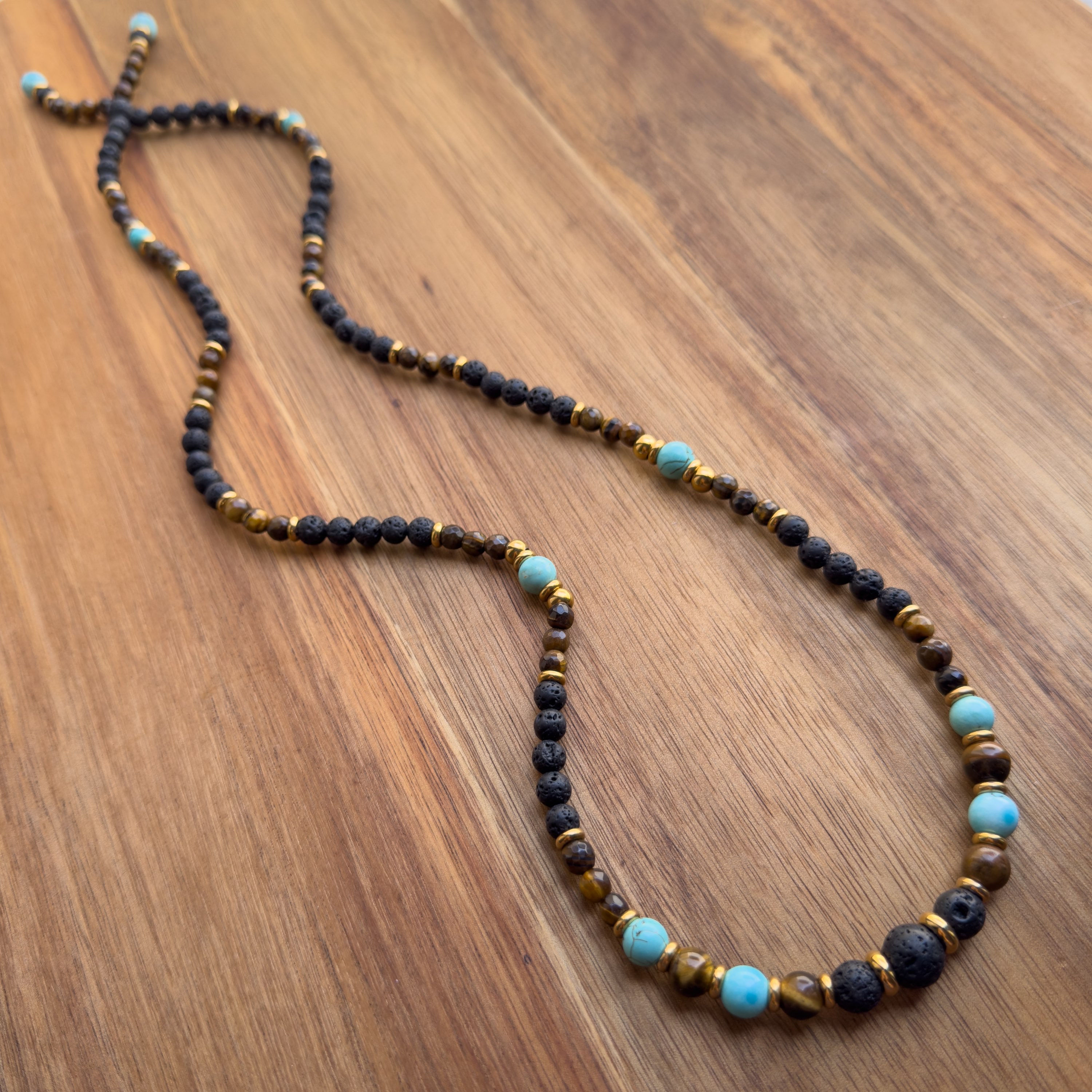 מאלה טורקיז ולבה