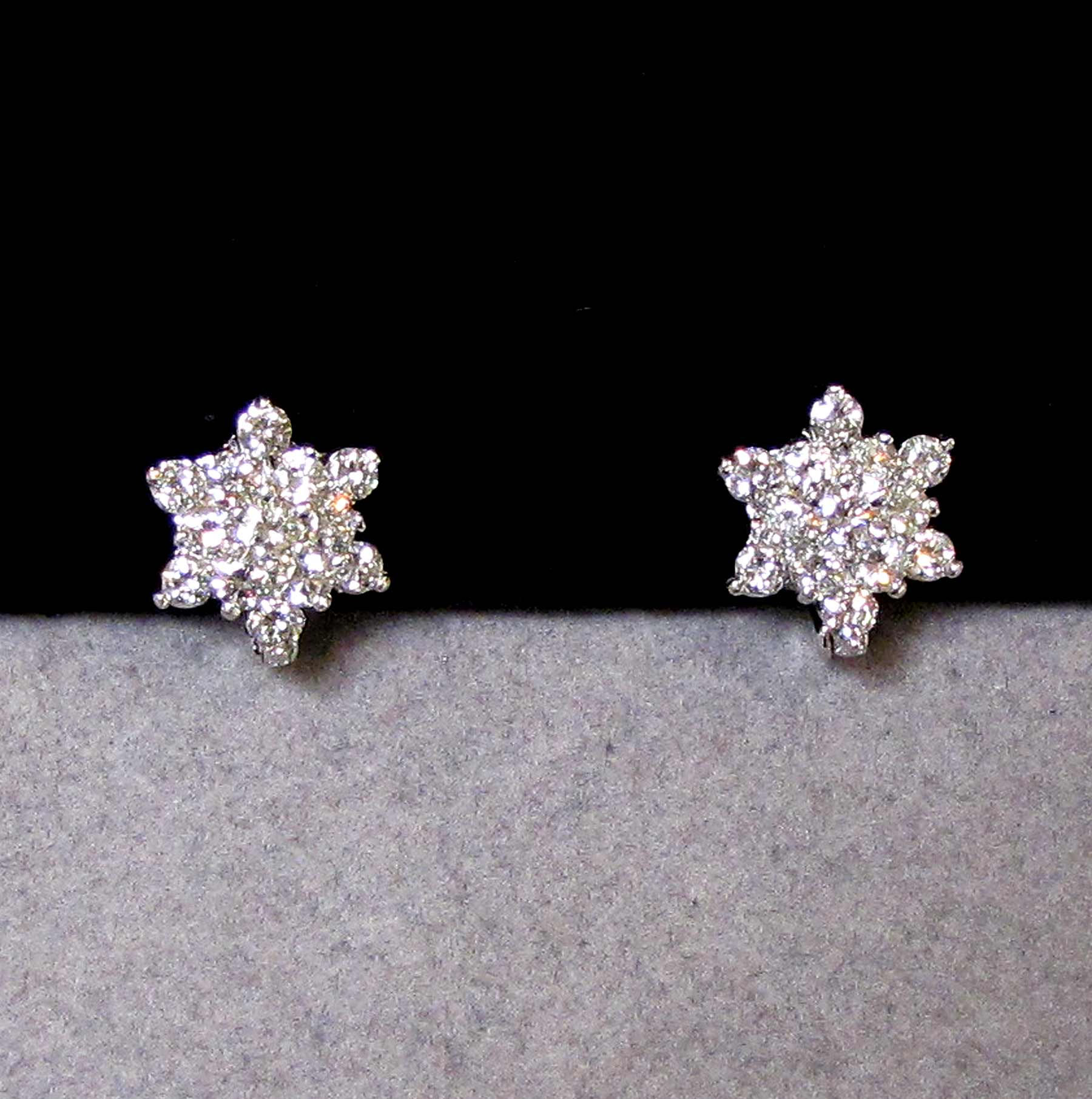 14K White Gold Diamond Cluster Earrings