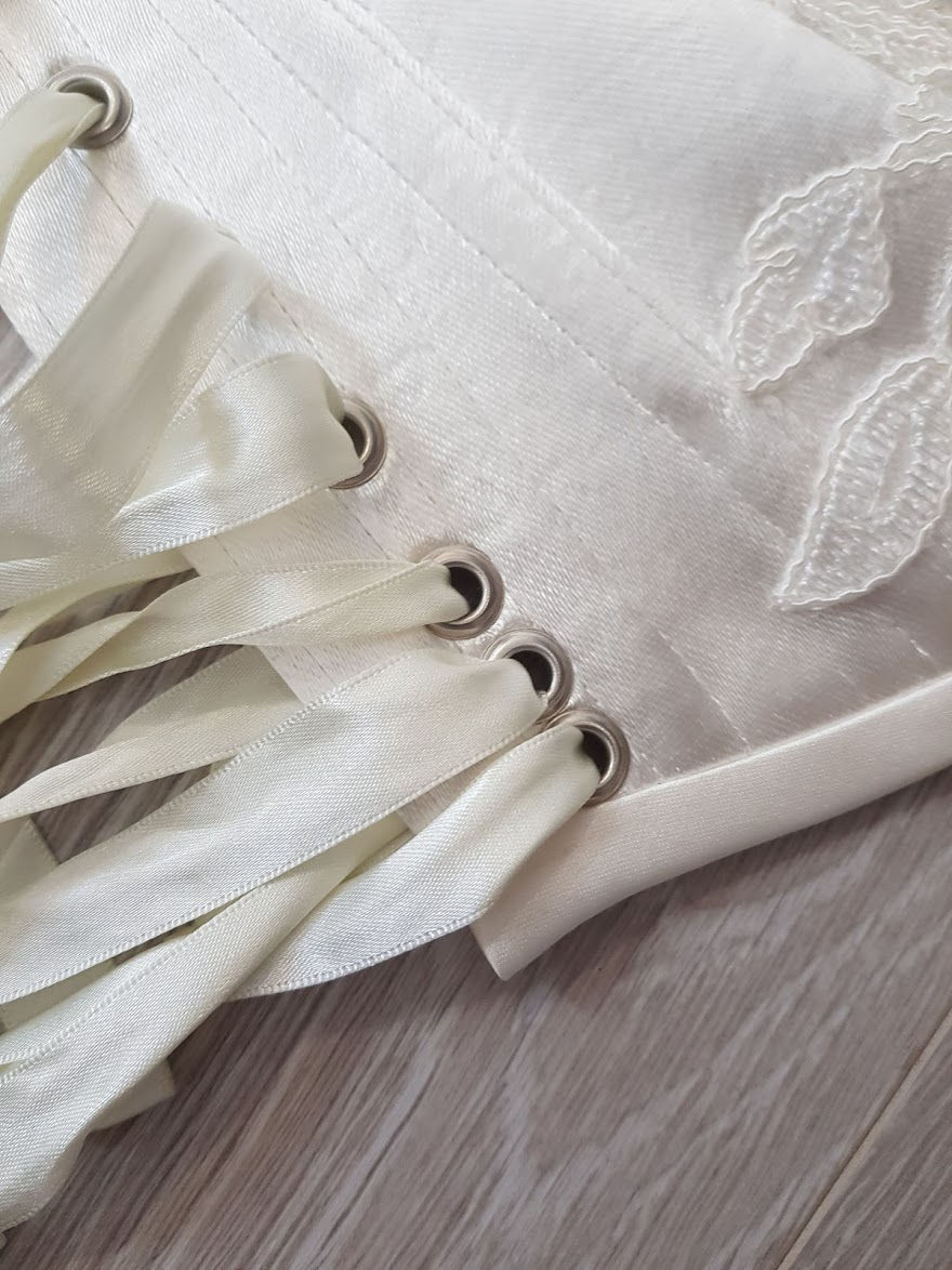 Thumbnail: Ivory Bride - 23 " waist corset full wedding dress