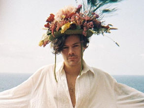 El nuevo videoclip de Harry Styles, 'Golden', revoluciona las redes
