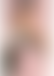 Beauty: Burberry's Olivia Dean Partnership: Celebrity-Driven Fragrance Marketing