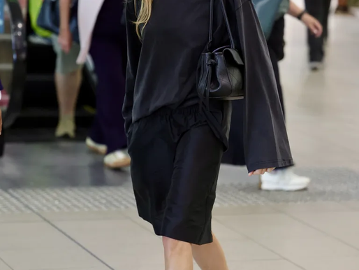 Fashion: Margot Robbie & Fall 2026 Bermuda Shorts How Knee-Length Minimalism Became the Season’s Most Ironic Cold-Weather Statement