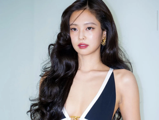 Attitude Luxury Culture: Celebrity Presence Is Becoming More Important Than The Outfit Itself