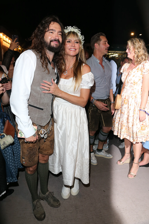 Fashion: The "Elevated Sneaker" Trend: Merging Everyday Comfort with High Fashion