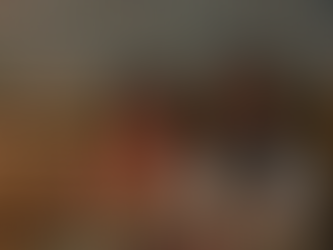 Entertainment: 'Oh, Hi!' Review: Molly Gordon and Logan Lerman Take a Hilarious Weekend Trip Straight Into Rom-Com Hell