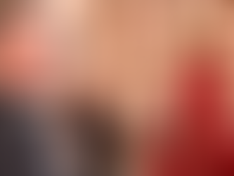 Entertainment: Unscripted Authenticity: When Off-Camera Moments Outperform Red Carpet Glamour