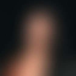 Beauty: Invisible Luxury - Bleached Brows Transform From Avant-Garde Rebellion to Quiet Luxury Beauty Signal