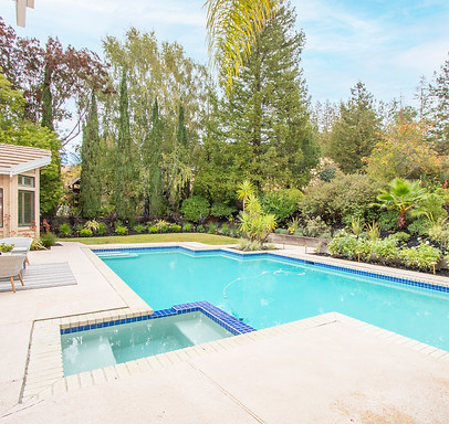 97. Pool.jpg