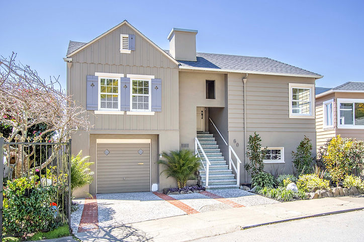 4. Front Left web.jpg