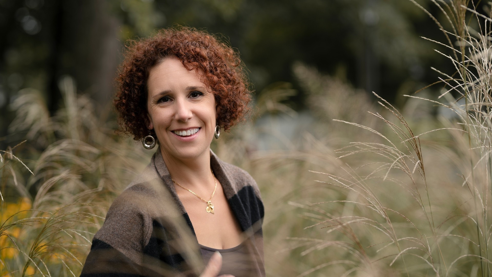 Noémie Landreau - Hypnothérapeute - PNL - Aroma logo