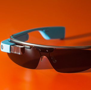 Will 2024 see a reboot of Google Glass-style headsets in Healthcare?