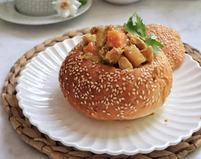 Bunny Chow Recipe - a South African dish