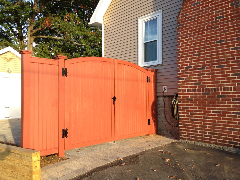 Millis privacy arched double gate