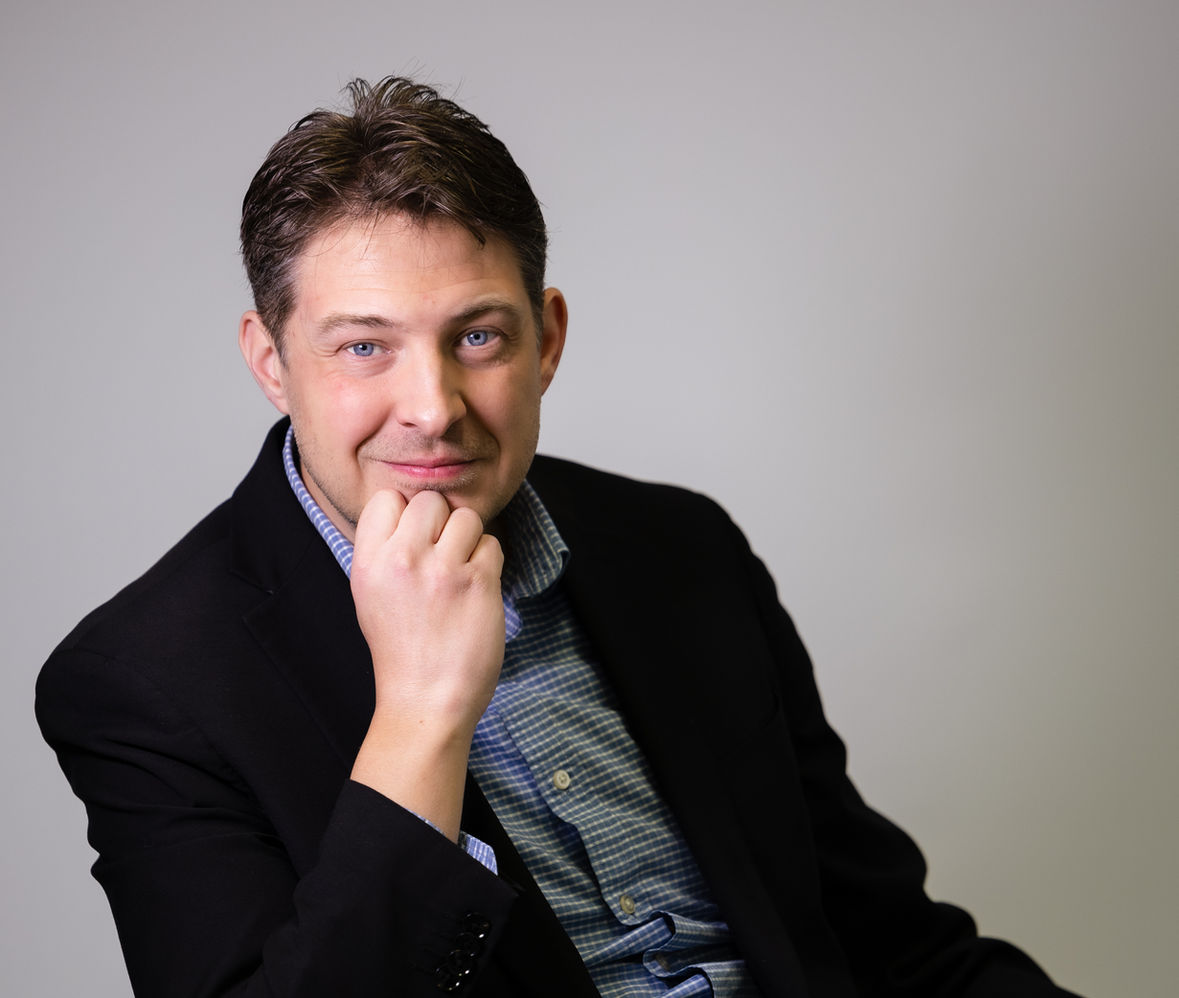 Photos corporatives pour LinkedIn en studio à Québec