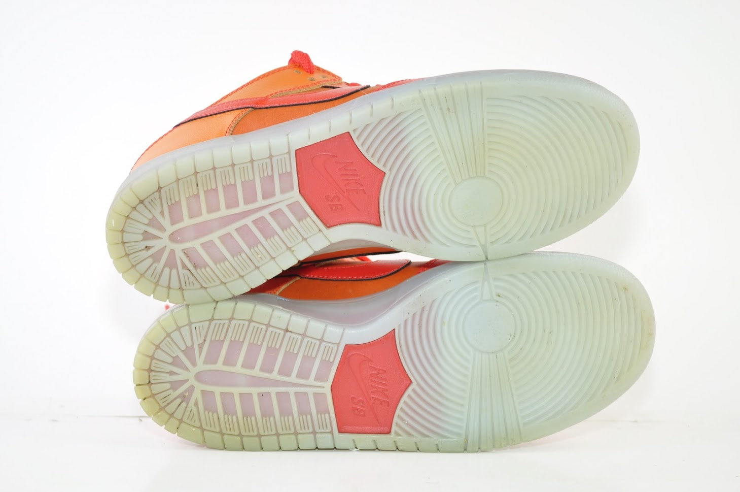 nike sb dunk low gamma orange