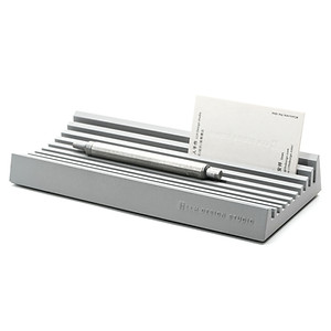 concrete-desk-organizer-corporate-gift.jpg