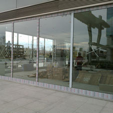 Shopfront glazing