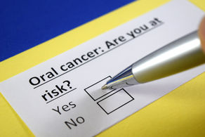 7 Signs of Oral Cancer you Should Not Ignore