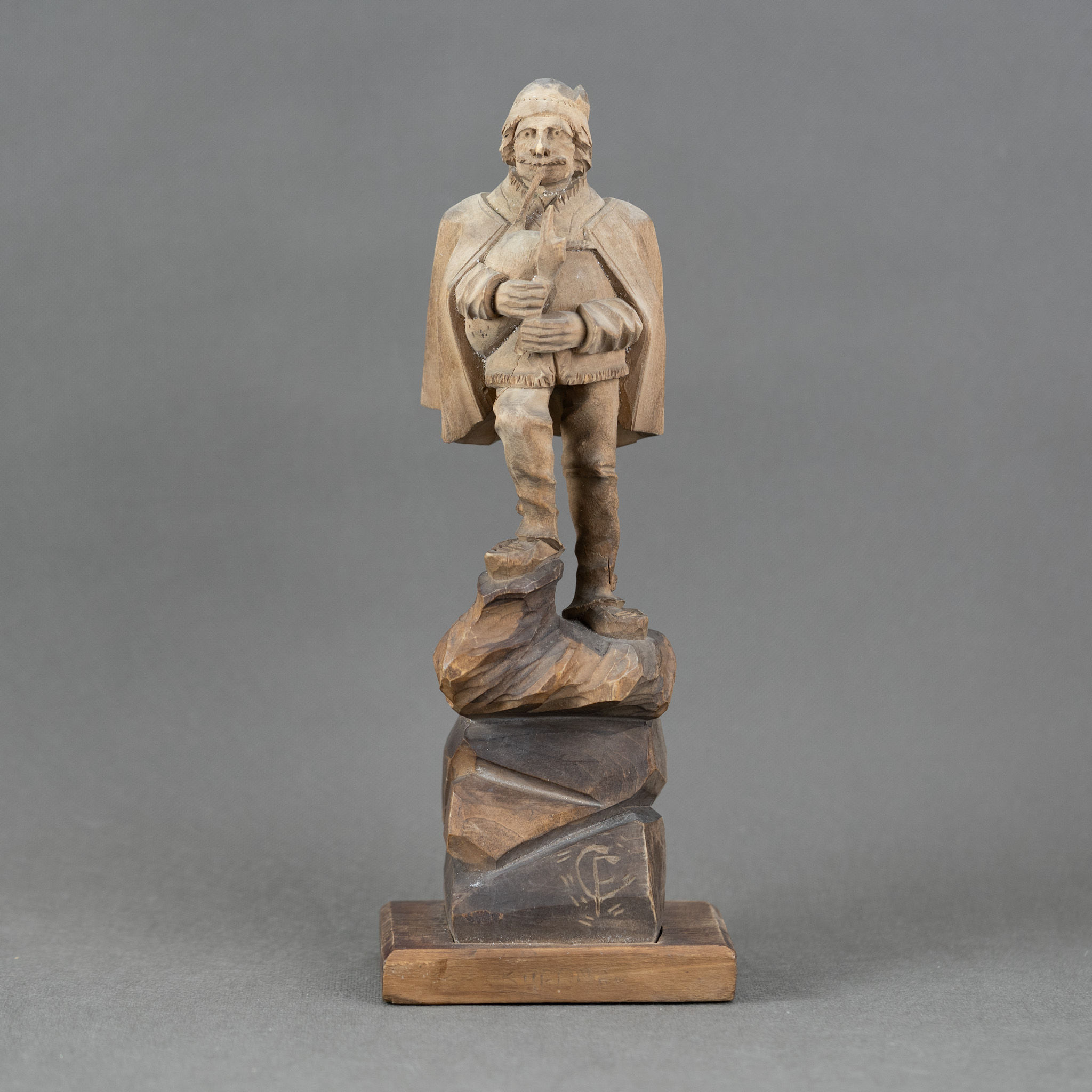 RZEŹBA ZAKOPANE STANISŁAW BUDZ - LEPSIOK MRÓZ SYGNOWANA PRZEDWOJENNA