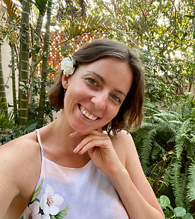 Lauren Coats, Airbnb Ambassador and expert consultant, providing personalized hosting strategies and mentorship.