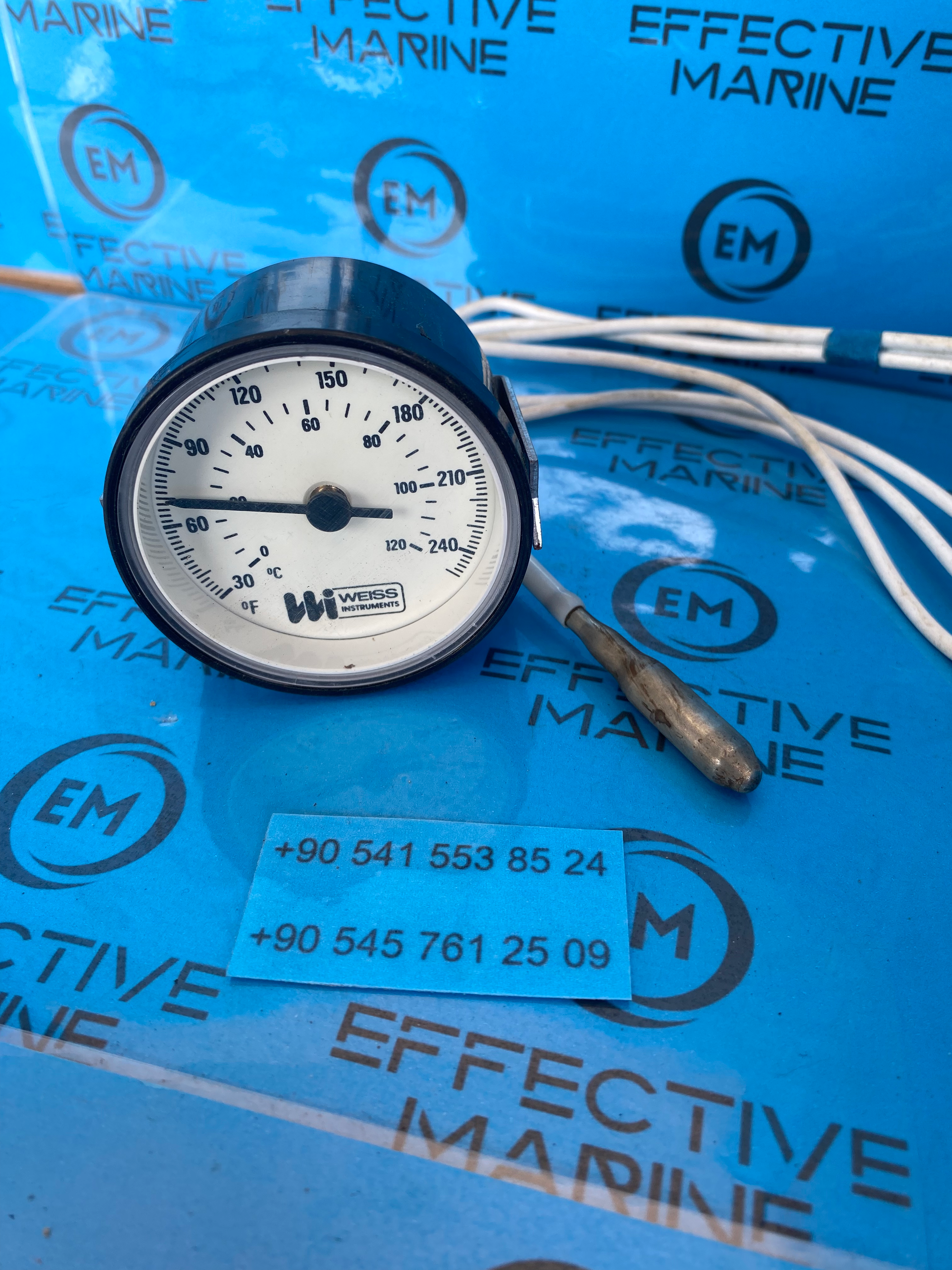 Indicator with temperature sensor " 0°C-250"