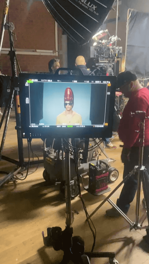 WhatsApp Video 2026-02-24 at 19.03.43.2026-03-01 23_34_02.gif