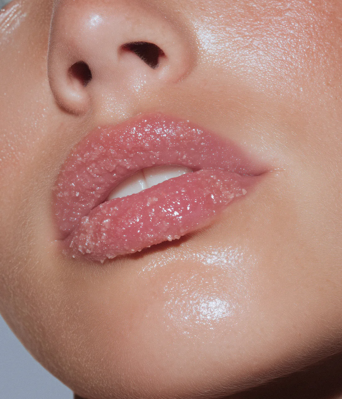 Rice_Lip_Scrub_Closeup.webp