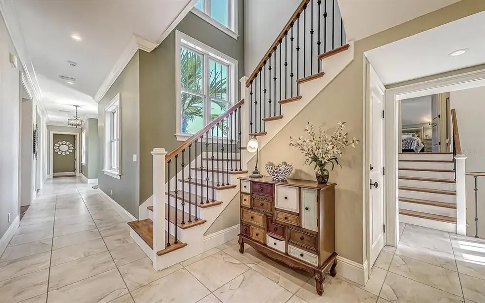 490 Island Cir 6.webp